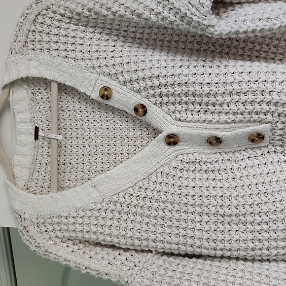 Free People Whistle Henley waffle sweater size medium in cream - Picture 7 of 12